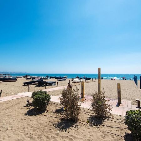 Boliches Center Apartment Next To The Beach, Parking, Pool & Terrace Фуэнхирола Экстерьер фото